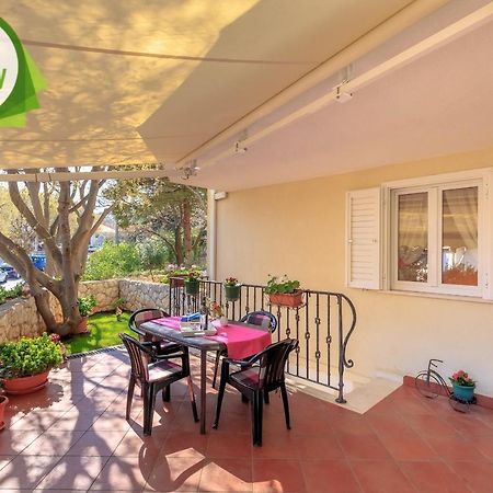 Leona & Borna'S Central Lapad Suites Dubrovnik Eksteriør bilde
