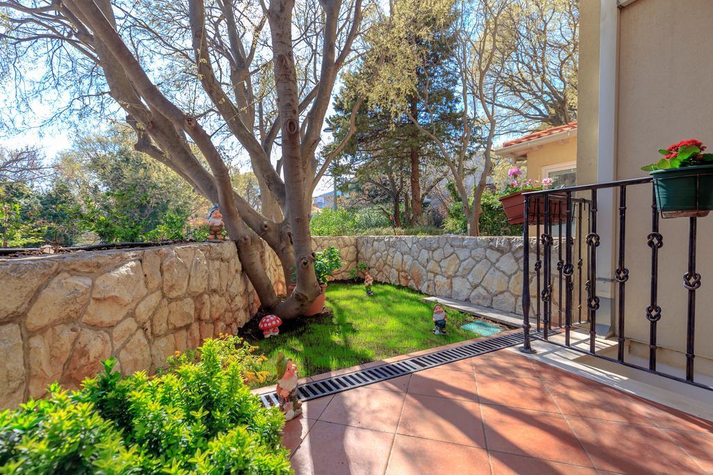 Leona & Borna'S Central Lapad Suites Dubrovnik Eksteriør bilde