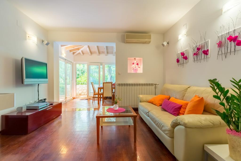 Leona & Borna'S Central Lapad Suites Dubrovnik Eksteriør bilde