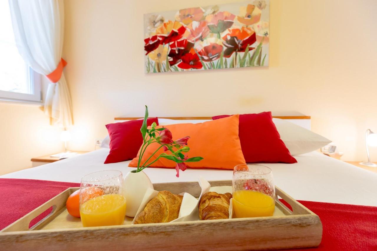 Leona & Borna'S Central Lapad Suites Dubrovnik Eksteriør bilde