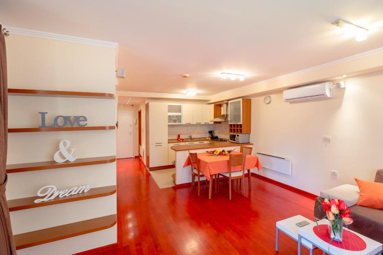Leona & Borna'S Central Lapad Suites Dubrovnik Eksteriør bilde