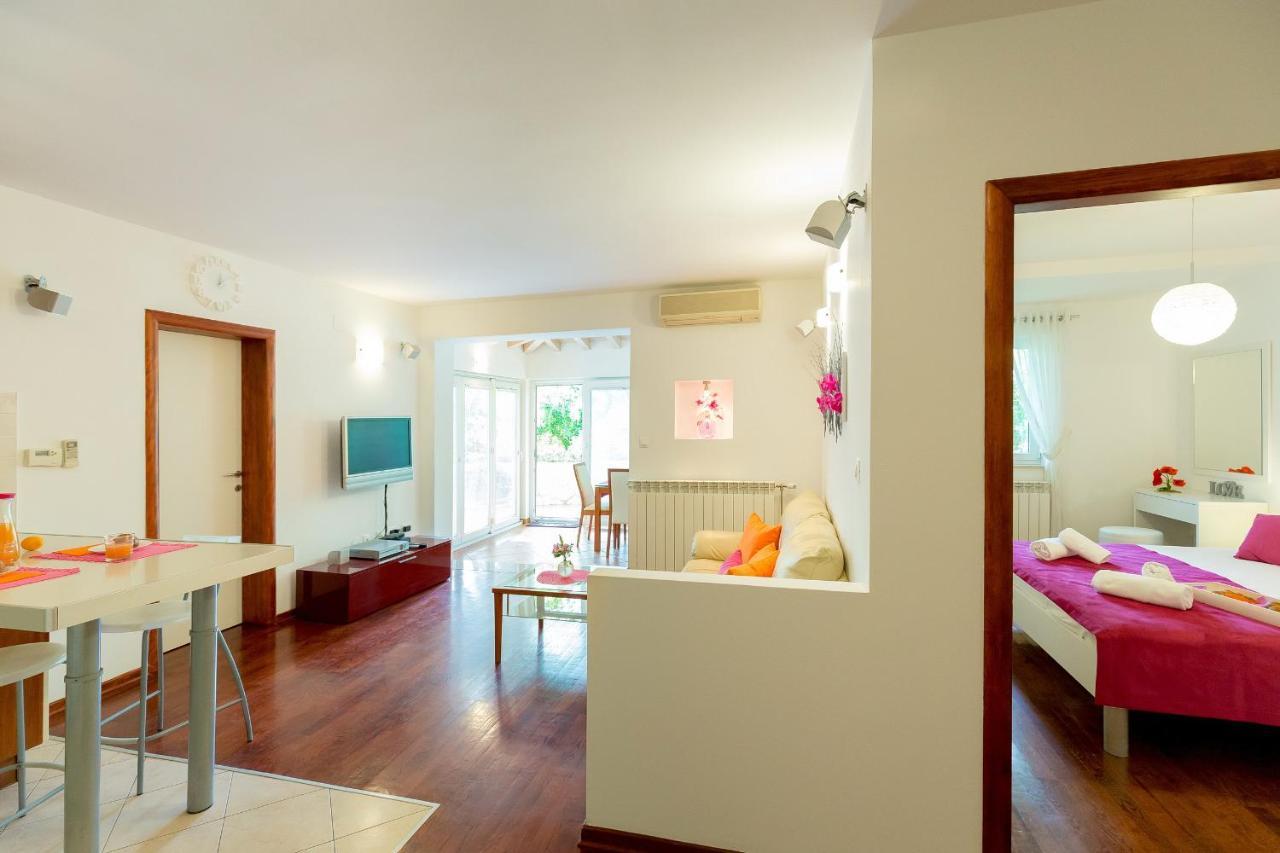 Leona & Borna'S Central Lapad Suites Dubrovnik Eksteriør bilde